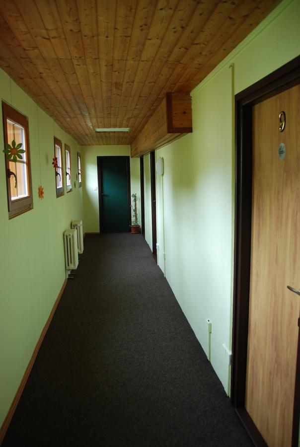Rodinny "Hotel U Mustku" Desná Zewnętrze zdjęcie